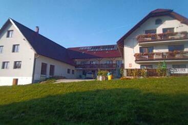 پانسیون Chalupa U Pramene