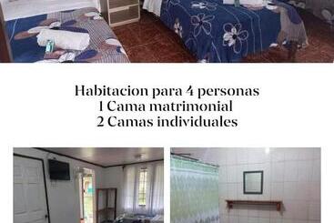 بنسيون Hostel Orozco   Costa Rica