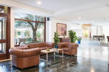 Alcudia Beach Apartments