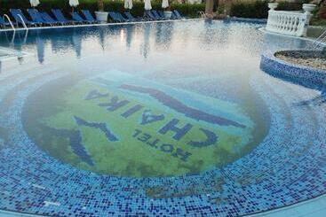 Отель Chaika Beach Resort
