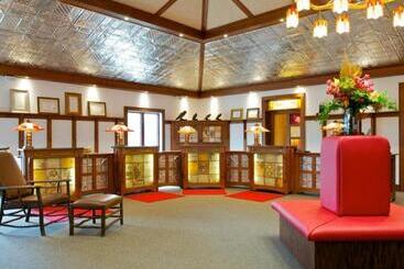 בית מלון כפרי Le Baluchon Ecovillegiature