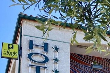 호텔 Logis Hôtel Les Ii Mas Perpignan Sud