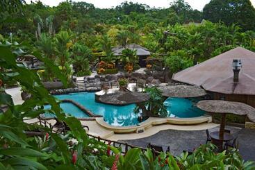 فندق Los Lagos Spa & Thermal Resort Experience