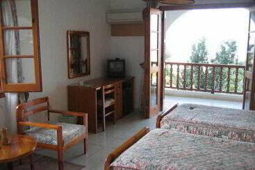 فندق Onar Holiday Village