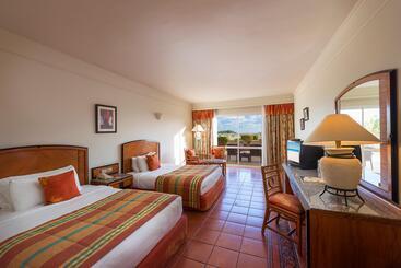 فندق Reef Oasis Beach Aqua Park Resort