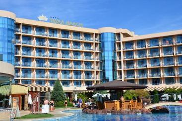 בית מלון כפרי Tiara Beach  All Inclusive