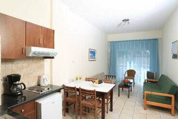 מלון דירות Pantelia