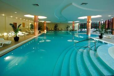 منتجع Helios Spa Hotel Children Slides, Pool, Entertainment & All Inclusive