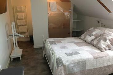 旅馆 Auberge Saint Hernin