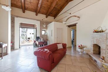 צימר A Casa Nostra Residenza Di Charme