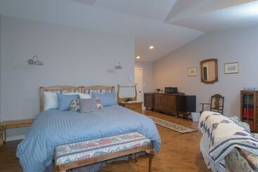 Bed & Breakfast Country Encounters Accommodations