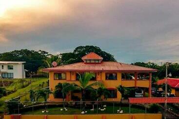 민박 Villa Alta Bed&breakfast