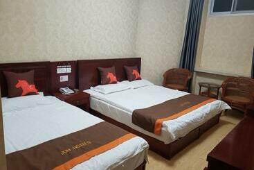 Jun Hotels Hebei Baoding Rongheng Jintai West Road