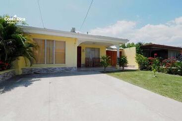 شقة فندقية Villa Cocos 36