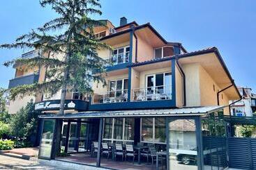 Family Hotel Kontesa