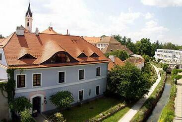 پانسیون Penzion A Restaurace U Míšků