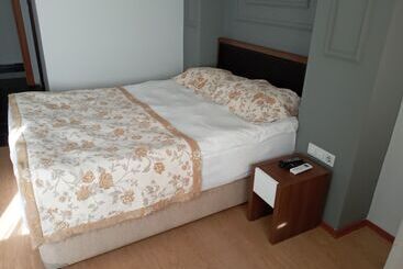 فندق Barcelona Yusufeli