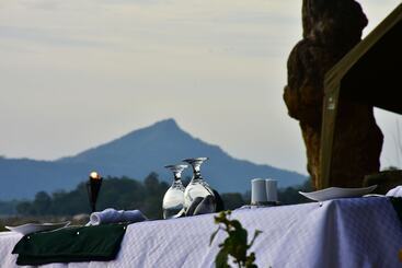 Hotel Explorer By Eco Team  Gal Oya National Park