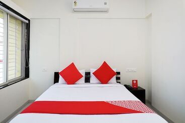 Отель Resonare Residency By Oyo Rooms