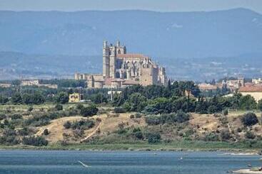 بنسيون La Maison Grenadine Près Du Canal Du Midi