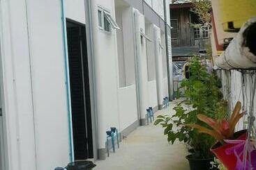 פנסיון Patchy&ppraw Family