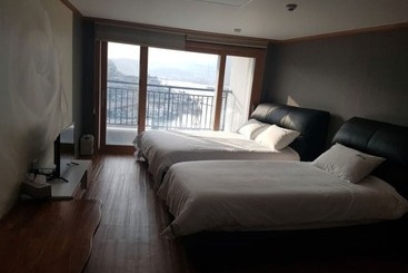 The View Hostel