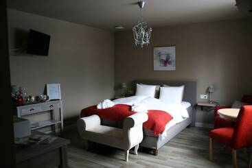 B&b Rosteline