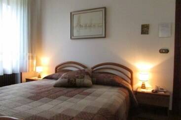 فندق Albergo Alla Trota