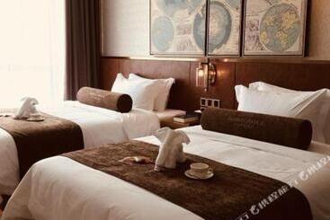 Отель James Joyce Coffetel Foshan Sanshui Xindongli Plaza