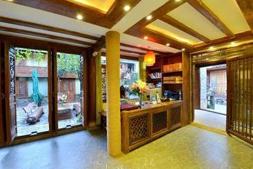 酒店 Lijiang Xinyuan Fudi Inn