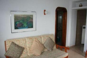 Apartamentos Las Acacias