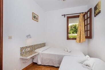 Apartamentos Son Bou Gardens By Menorcarentals