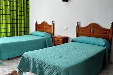 مسافرخانه El Flamenco