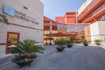 Отель Holiday Premium Resort