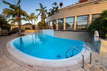 호텔 Quinta Funchal Gardens Adults Only