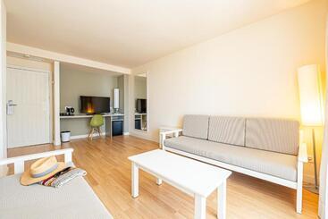 Отель Rosella affiliated by Intelier