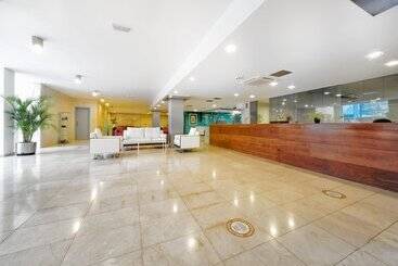 מלון דירות Morasol Suites