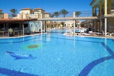 Апарт-отель Broncemar Beach Suites