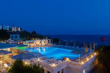 Charm Beach Hotel   All Inclusive