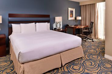 Doubletree By Hilton Hotel Tampa Airport  Westshore