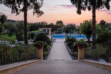 בית מלון כפרי Delle Palme