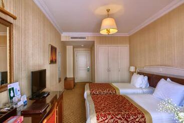 هتل Taksim Metropark