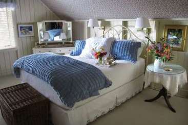 Wicky Up Ranch Bed And Breakfast