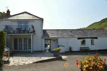 별장 Green Door   Venus