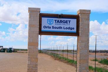 فندق Target Hospitality   Orla South Lodge