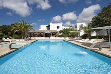 Paraíso De Los Pinos Apartamentos