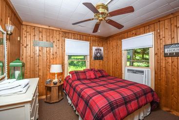 Piney Bear Cabin