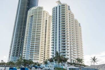 منتجع Marenas Private Apartments