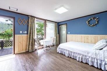 Samcheok Garden Pension