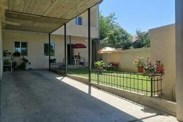 پانسیون Guesthouse Different